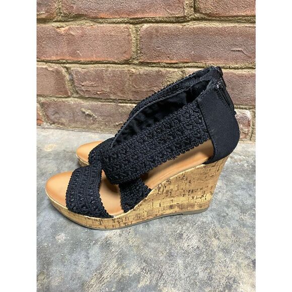 Montego Bay Club Black Wedge Sandal Size 6.5 - Picture 3 of 9